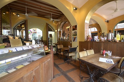 05_little Italy (1)